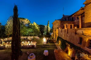 Matrimonio in un castello toscano: tra eleganza e romanticismo
